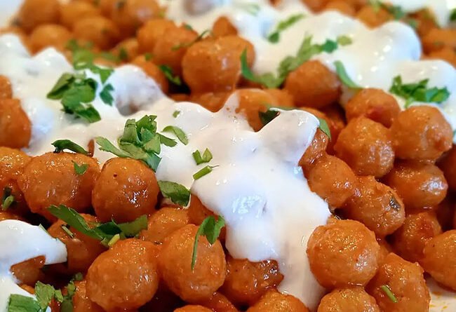 Asla Dağılmayan Soslu Bulgur Köftesi tarifi