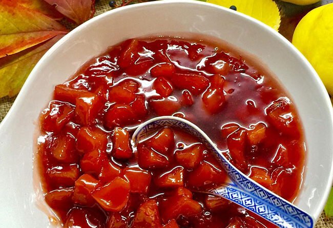 Here are a few alternative ways to phrase that title:

• Ayva Reçeli: Yemek Yapmayı Keşfet  
• Ayva Reçeli - Yemek Sanatına Giriş  
• Ayva Reçeli ile Yemek Eğitimi  
• Ayva Reçeli: Mutfakta Ustalaş  

Choose one that best fits your style or context!