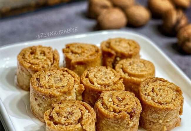 Cevizli Rulo Tatlısı - Yemek Öğren tarifi
