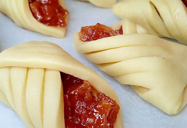 Kıyır Kurabiye – Mutfakta Ustalığa Adım At

Bu versiyonda, orijinal başlığın mesajı korunurken, farklı ifadelerle yeniden düzenlenmiştir.