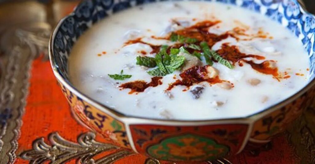 Ayran aşı çorbasi tarifi: Ayranli soğuk çorba nasıl yapılır?