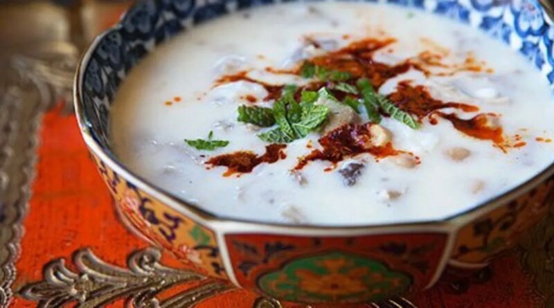Ayran aşı çorbasi tarifi: Ayranli soğuk çorba nasıl yapılır?