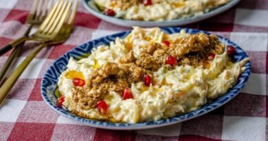 Farklı Meze Arayanlara: Ayvalı Tarator tarifi