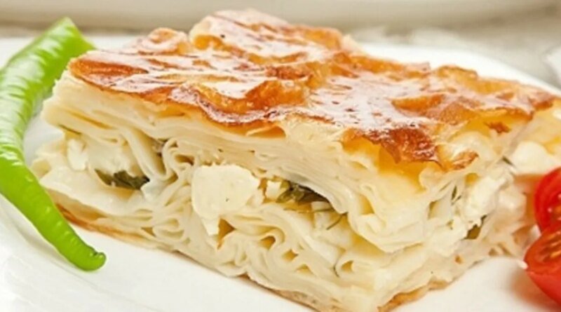 Evde Güzel ve Pratik Peynirli Su Böreği Tarifi Yapılışı: Lezzetli nefis su böreği nasıl yapılır?