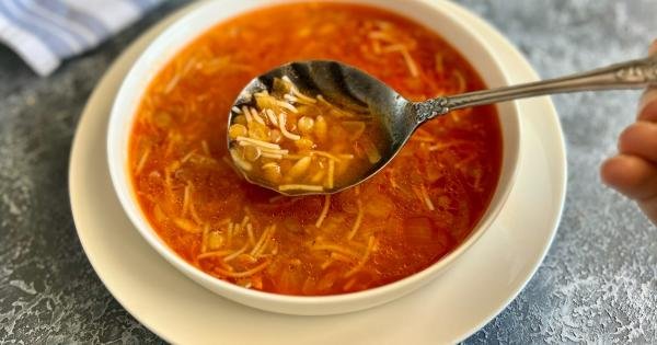 Yeşil Mercimek Başrolde: Kara Şimşek Çorbası tarifi