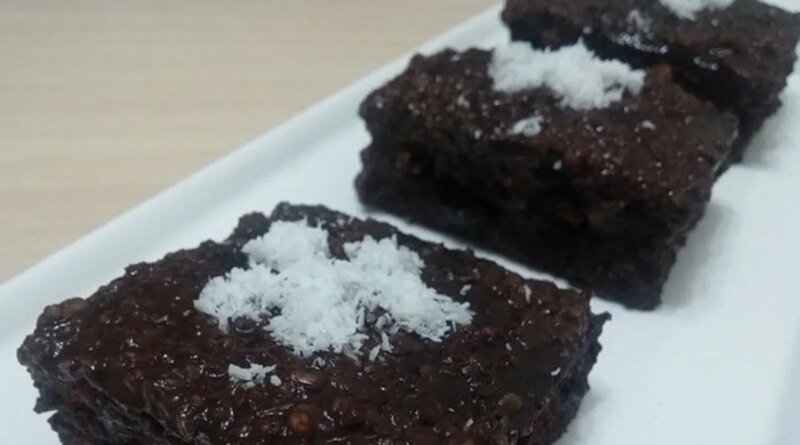 Islak Kek Tarifi Ve Yapılışı: Püf Noktaları İle Pratik Kakaolu Kek Nasıl Yapılır, Malzemeleri Neler?