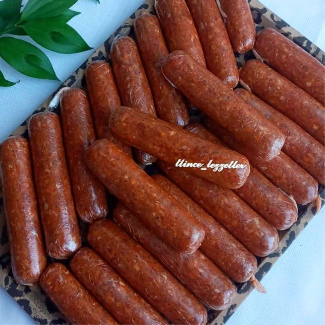 Ev Yapımı Sucuk Tarifi - Yemek Öğren tarifi