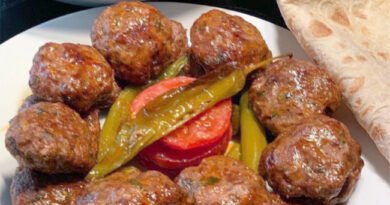 Fırında Yumuşacık Köfte - Yemek Öğren tarifi