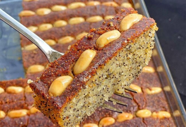Poppy-Seed Semolina Cake