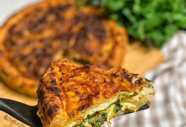 Ispanaklı ve Tavuklu Göbete - Yemek Öğren tarifi