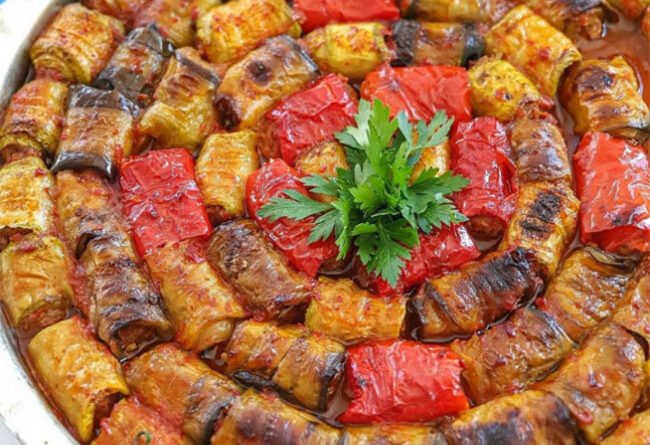 Sebzeli Sarma - Yemek Öğren tarifi