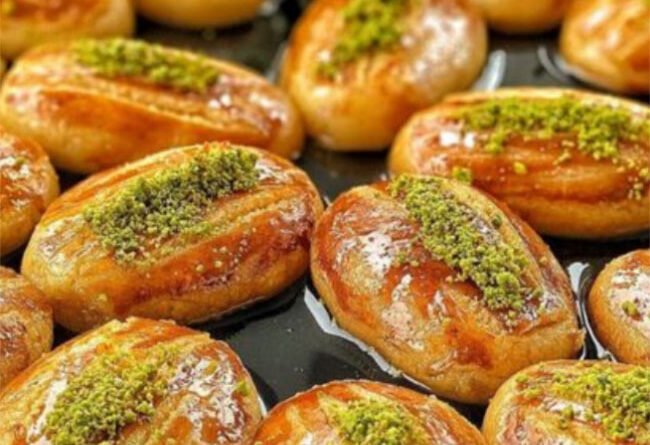 Here are a few alternative ways to rephrase the title "Şekerpare 3":

• "Şekerpare: Part Three"  
• "The Third Şekerpare"  
• "Şekerpare, Volume Three"

Choose the option that best fits the context you have in mind.