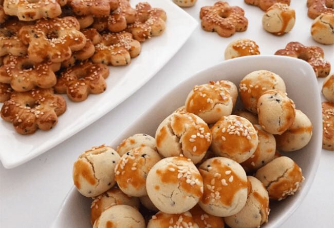 Tuzlu Cörekotlu Kurabiye - Yemek Öğren tarifi