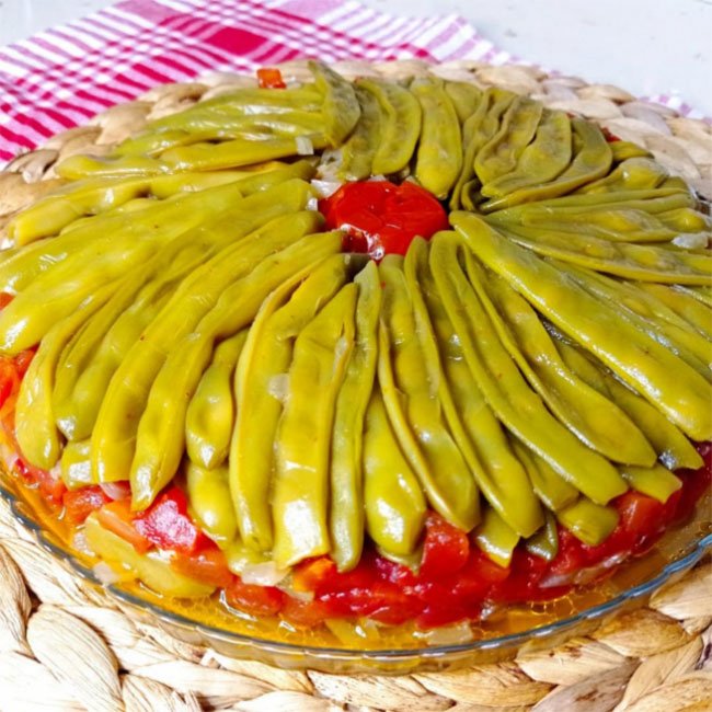 Zeytinyağlı Taze Fasulye Dizmesi - Yemek Öğren tarifi