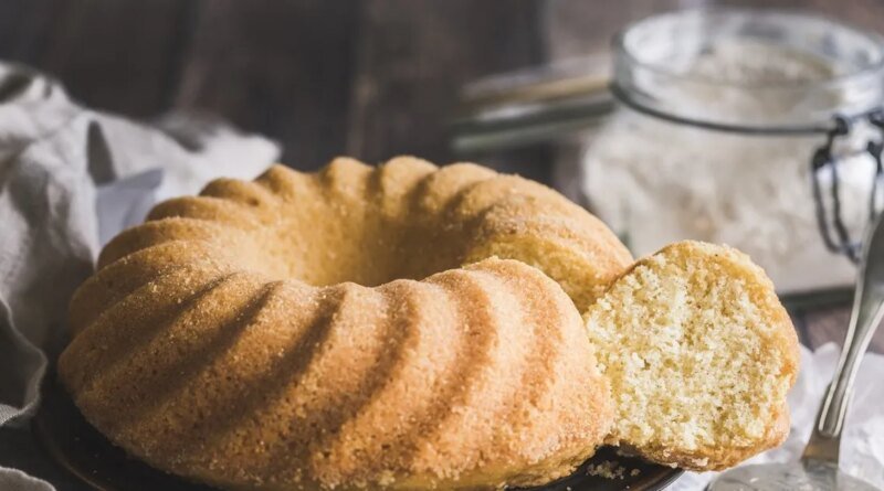 En Kolay ve Nefis Sade Kek Tarifi: Püf Noktalarıyla Evde Lezzetli Sade Kek Nasıl Yapılır?