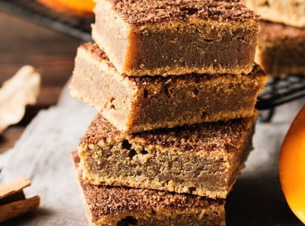 Cennet Hurmalı Şekersiz Kek Tarifi