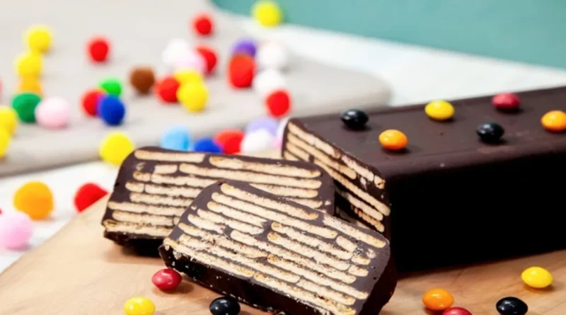 En güzel ve lezzetli bisküvili pasta tarifi: Kakaolu pudingli petibör bisküvili pasta nasıl yapılır?