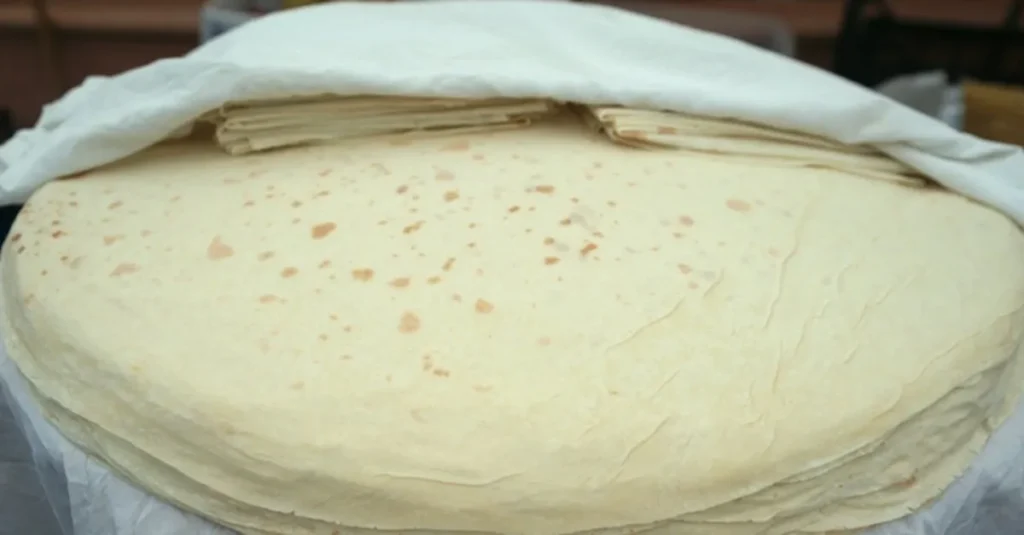 Türk mutfağının eşsiz lezzetlerinden tavada börek nasıl yapılır? Tavada börek nasıl yapılır?