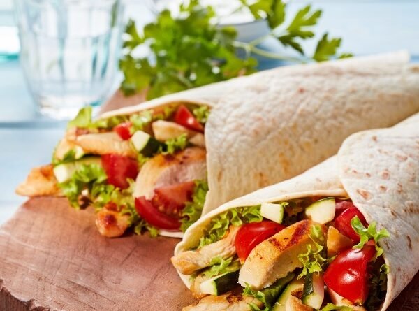 Yüksek Proteinli Ispanaklı Wrap Tarifi