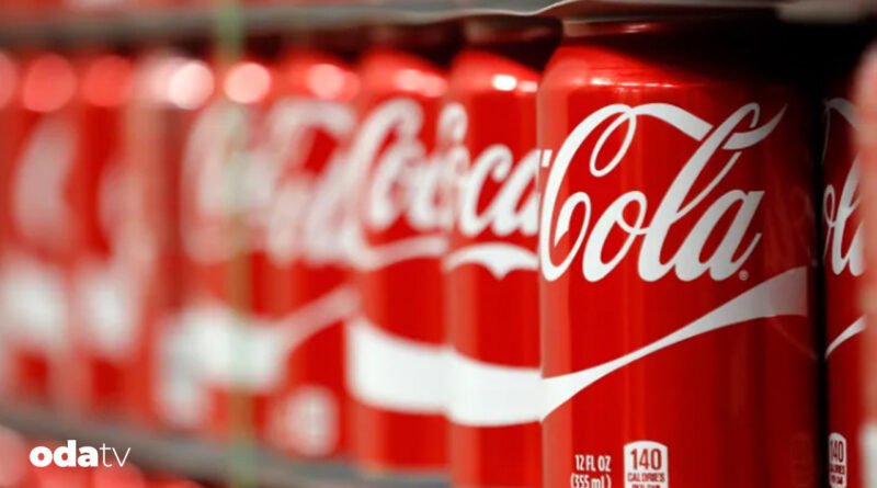 Coca Cola, Amerika'da kamış şekerli versiyonunu piyasaya sürüyor
