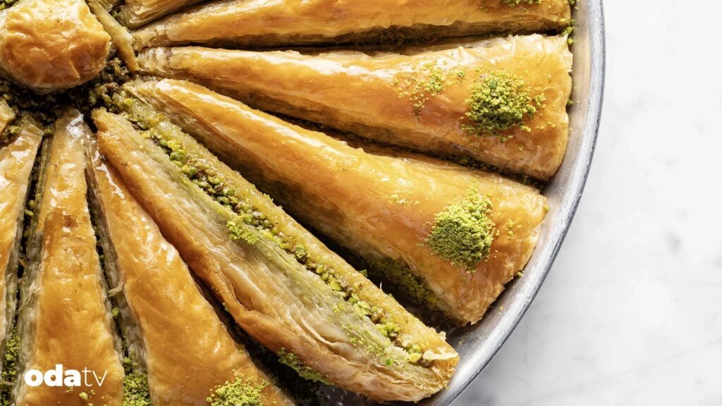 Çok fazla şeker tükettikten sonra hangi yiyecekleri yemelisiniz