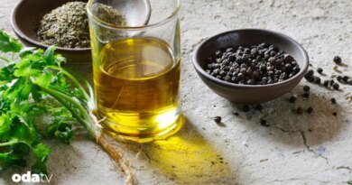 Zeytinyağı ve karabiber yemekteki faydayı artırıyor