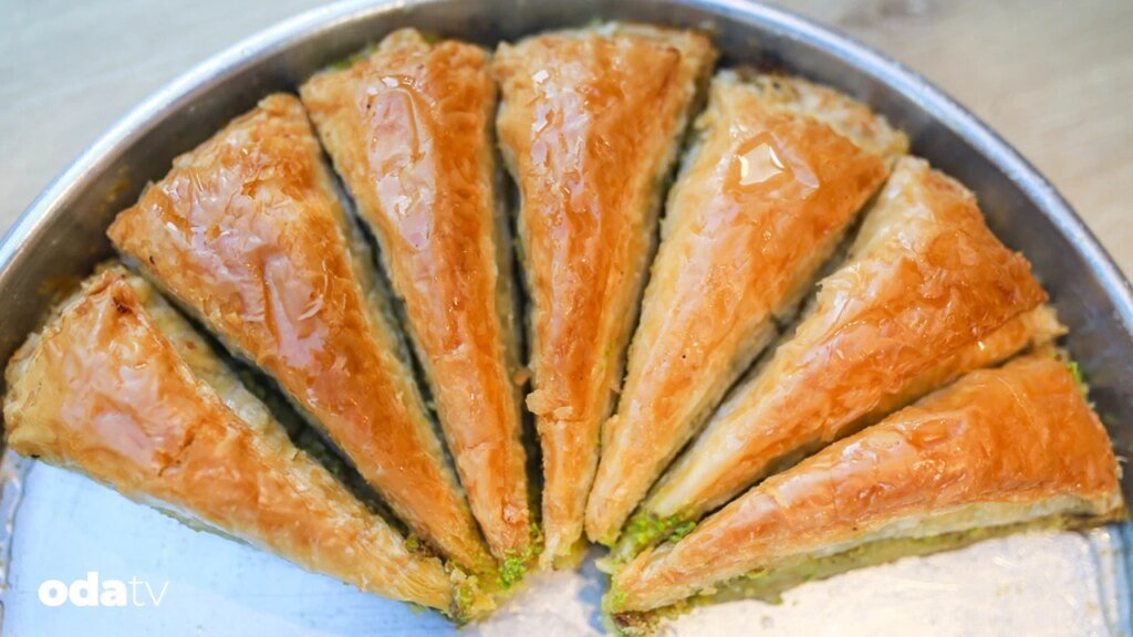 Baklavanın tarihi I Baklavanın ilk örnekleri