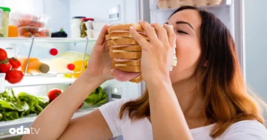 Yanlış yemek bizi hasta ediyor I Yanlış beslenme ve sürekli atıştırma sağlığımızı tehdit ediyor