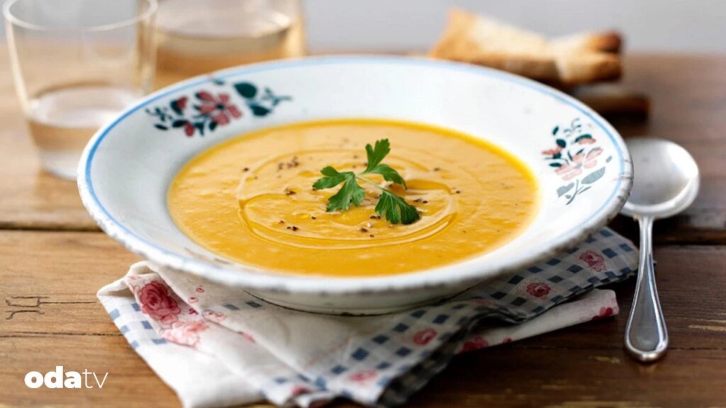 Dünyanın en ünlü çorbaları I Et suyu nedir I Kemik suyu nedir