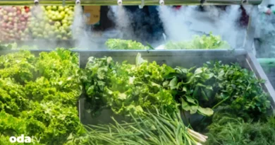 Market reyonlarındaki su spreyi ne işe yarıyor I Sebzeler neden sürekli ıslak I Marketlerdeki sisleme sistemi gerçeği